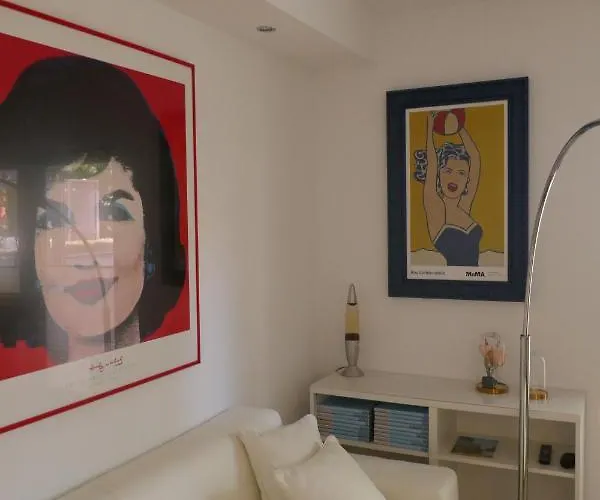 Apartment 42up Pankow